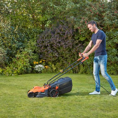 ЕЛЕКТРИЧЕСКА КОСАЧКА BLACK&DECKER BEMW461BH-QS