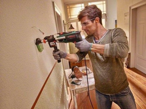 Ударна бормашина BOSCH AdvancedImpact 900