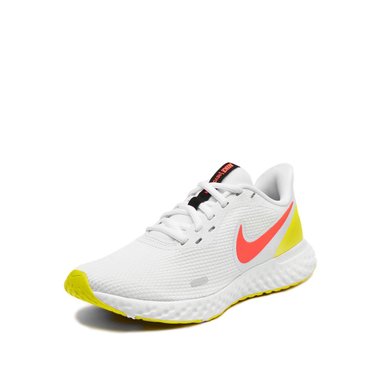 Nike Revolution 5