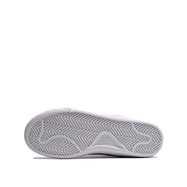Nike Court Royale