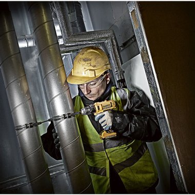 АКУМУЛАТОРНА БОРМАШИНА DEWALT DCD710D2-QW