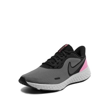 Nike Revolution 5