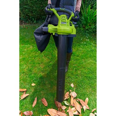 ЕЛЕКТРИЧЕСКИ ЛИСТОСЪБИРАЧ RYOBI RBV3000CSV