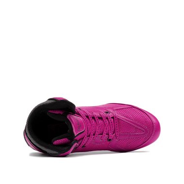 Everlast Strike