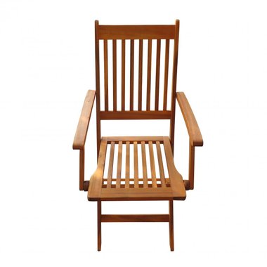 Дървен стол