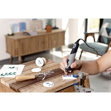 МУЛТИФУНКЦИОНАЛЕН ИНСТРУМЕНТ DREMEL STYLO+