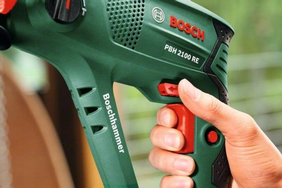 ПЕРФОРАТОР BOSCH PBH 2100 RE 550W