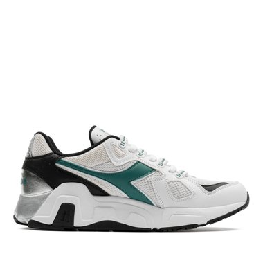 Diadora Mythos