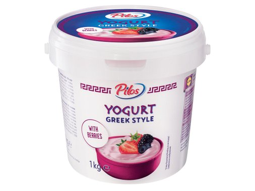 Сметанов йогурт с плодове