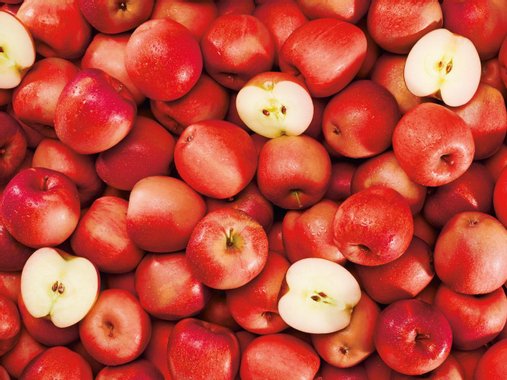 Червени ябълки