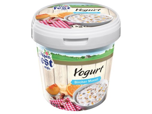 Плодов йогурт с мюсли
