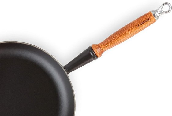 Чугунен тиган Le Creuset 20058280000460 28см Чугунен емайлиран тиган дървена дръжка