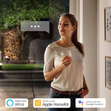 Smart Led лампа Philips Hue Daylo White & Colour смарт осветление Димируем аплик Стенна лампа