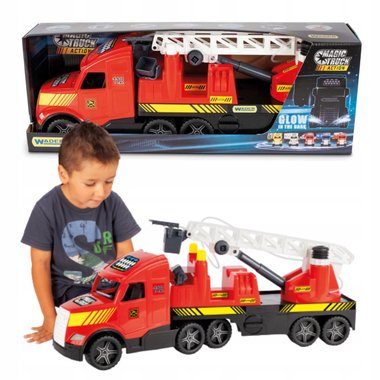 Пожарна кола Wader Toys 36220 Magic Truck Fire 79см детски пожарен камион с вода 