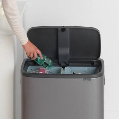 Двоен Кош за смет Brabantia 221521 BO Touch Bin 2х30литра кош за отпадъци разделно събиране 2 отделения 