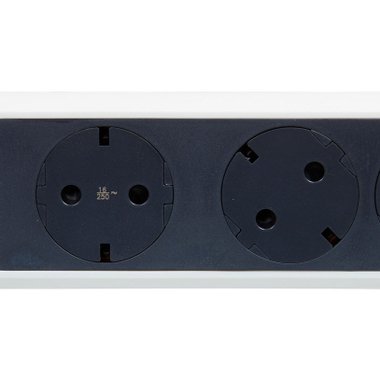 Разклонител LEGRAND 4 ГНЕЗДА / 1.5М ВЪРТЯЩ 694529