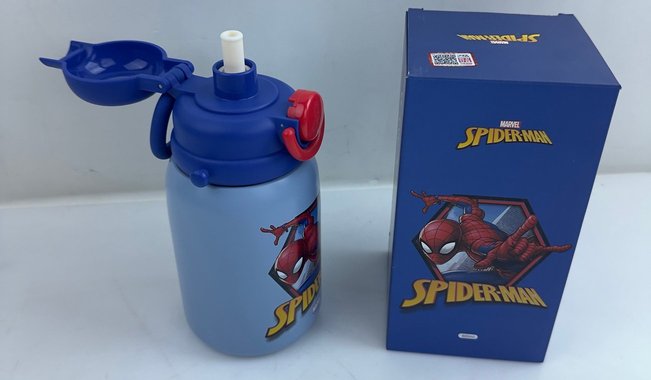 Детски термос Marvel Spider Man 800мл Детско шише за вода бутилка Спайдър Мен Оригинален термос на Disney