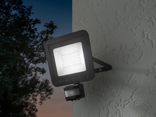 Външен LED прожектор