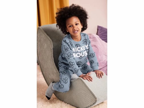 Детски суитшърт или спортен панталон