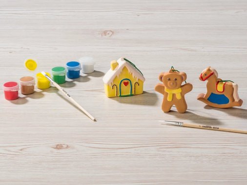 Коледна декорация за оцветяване