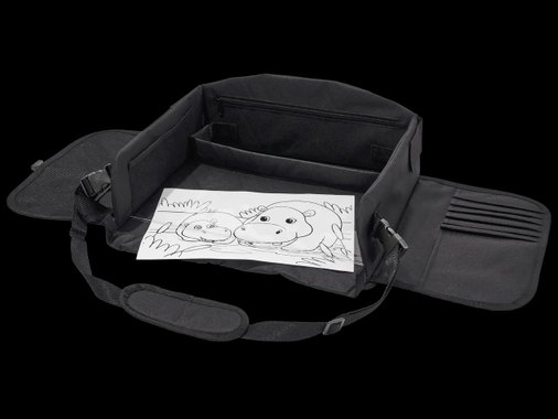 Маса за пътуване и игра