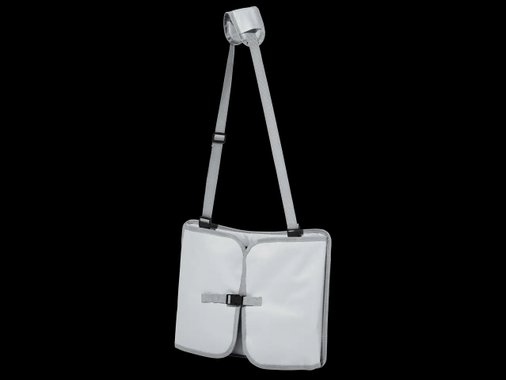 Маса за пътуване и игра