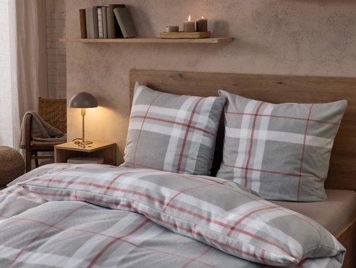 Спален комплект от 3 части