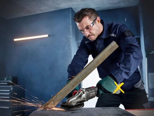 Акумулаторен ъглошлайф