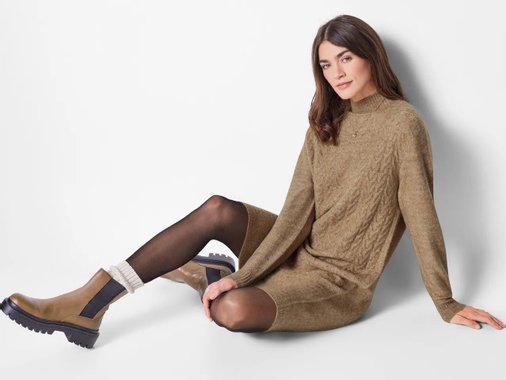 Рокля с поло якаа