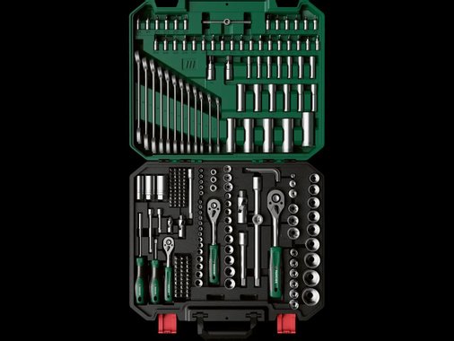 Куфар с инструменти