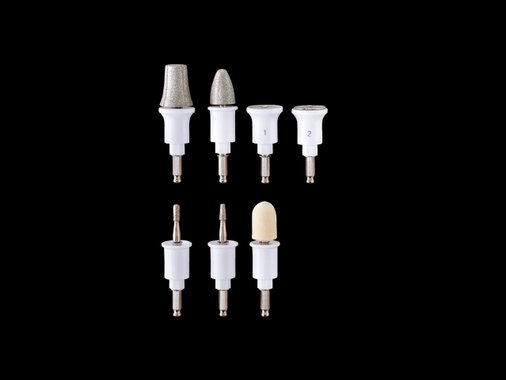 Комплект за маникюр и педикюр