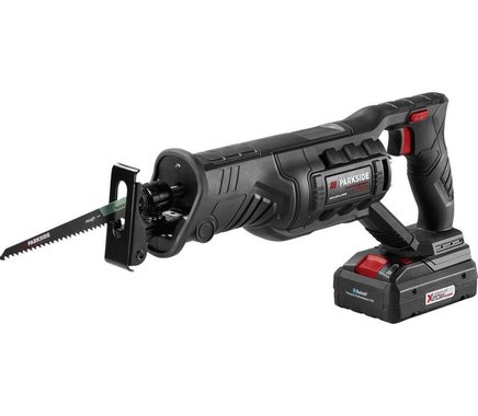 Комплект акумулаторни инструменти