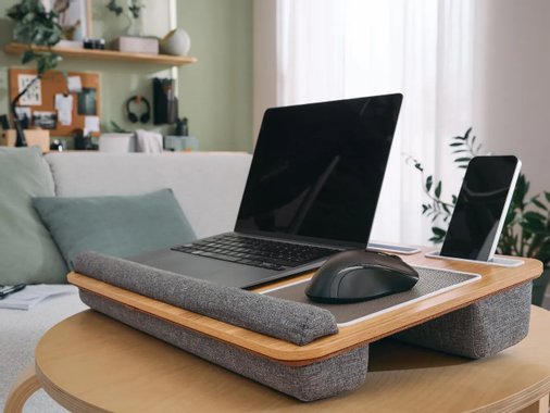 Поставка за лаптоп