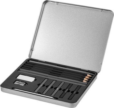 Комплект за рисуване
с цветни моливи