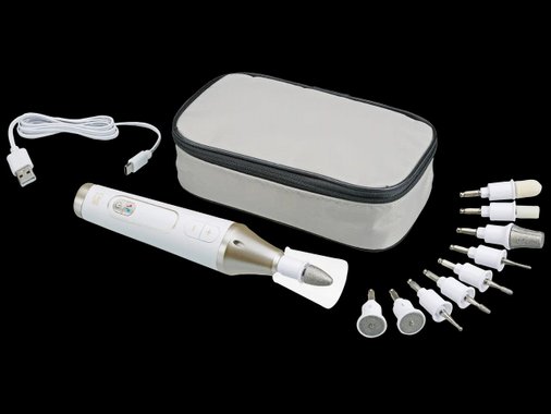 Комплект за маникюр и педикюр