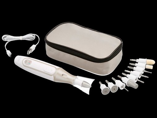 Комплект за маникюр и педикюр