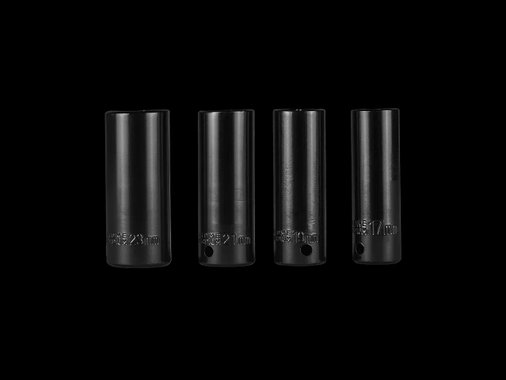 Акумулаторен ударен гайковерт