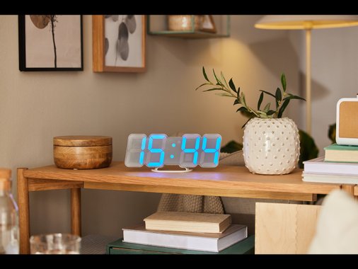 LED часовник