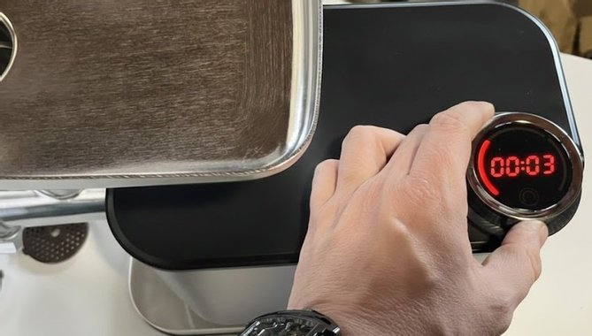 Електрическа месомелачка Sokany SK-06030 3600W Led дисплей наденици и колбаси