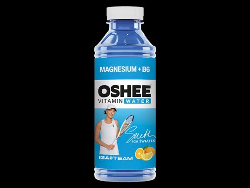 Вода с витамини или изотонична напитка