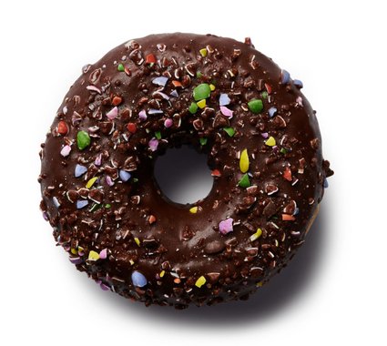 Донът
с шоколад и натрошени бонбони