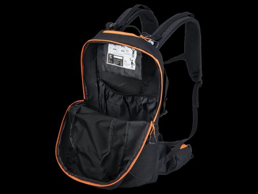 Туристическа раница