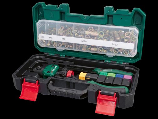 Клещи за занитване