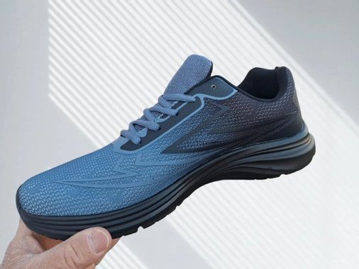 Дишащи олекотени мъжки маратонки в черно/синьо