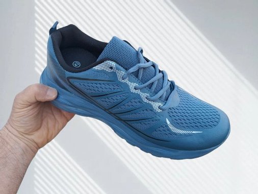 Дишащи олекотени мъжки маратонки в синьо