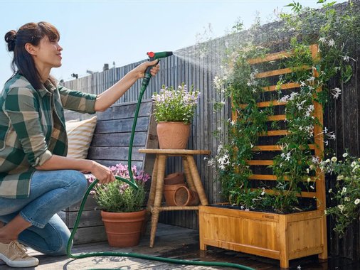 Градински сандък с решетка