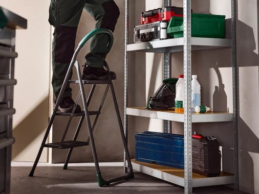 Сгъваема стълба