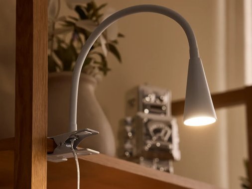 LED лампа с щипка