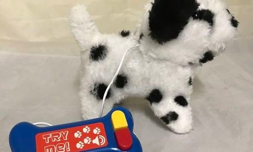 Детско плюшено кученце с дистанционно Walking Pupp