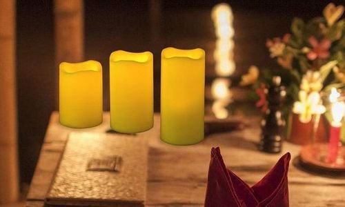 LED свещи 3 броя Candles Flameless 12 цвята дистан